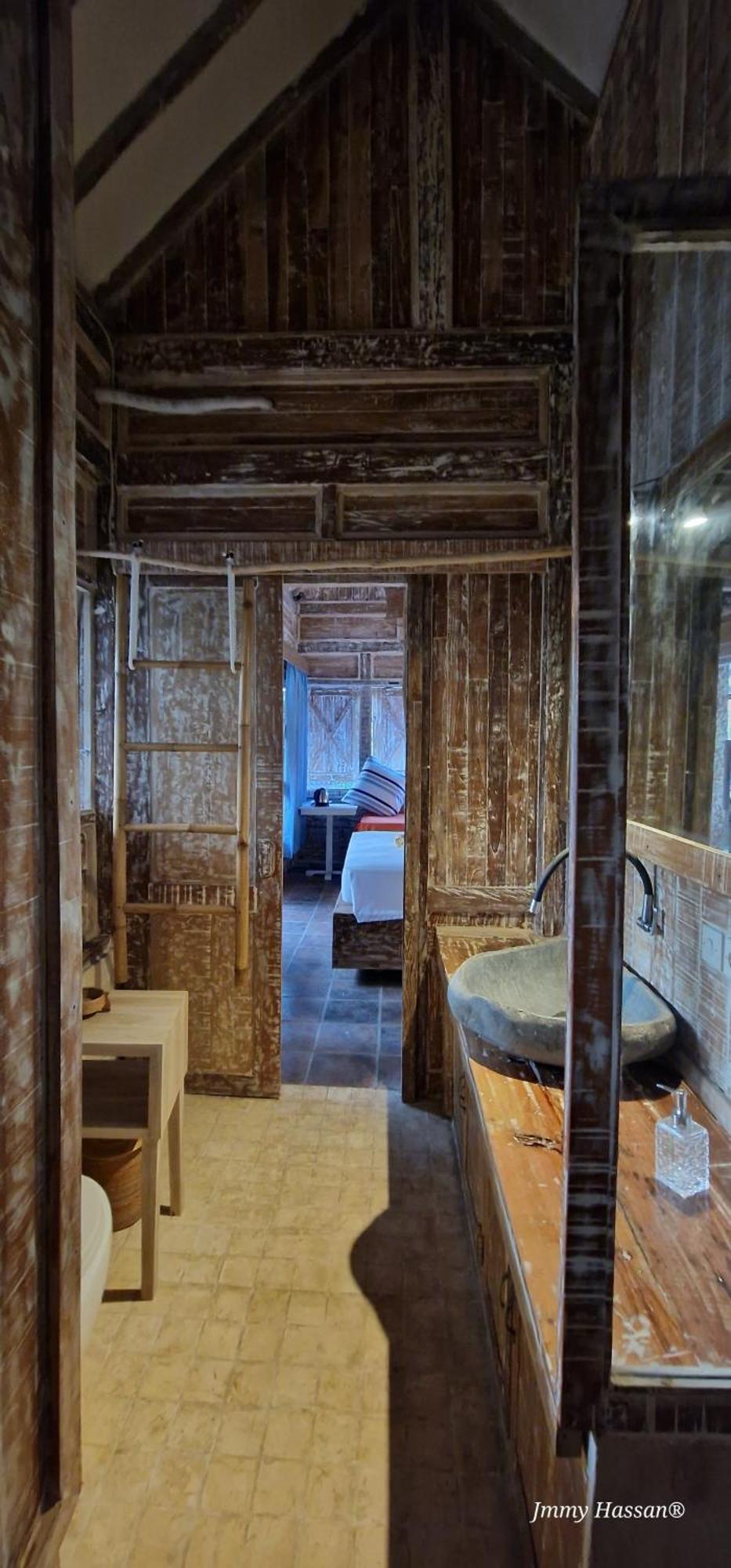 Villas Light House - Eco-Traditional Joglo Gili Trawangan Luaran gambar