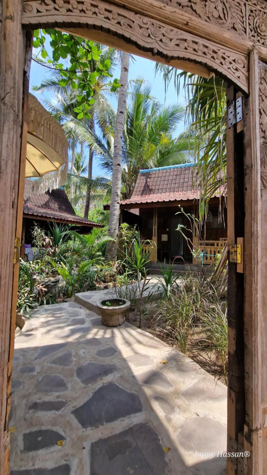 Villas Light House - Eco-Traditional Joglo Gili Trawangan Luaran gambar