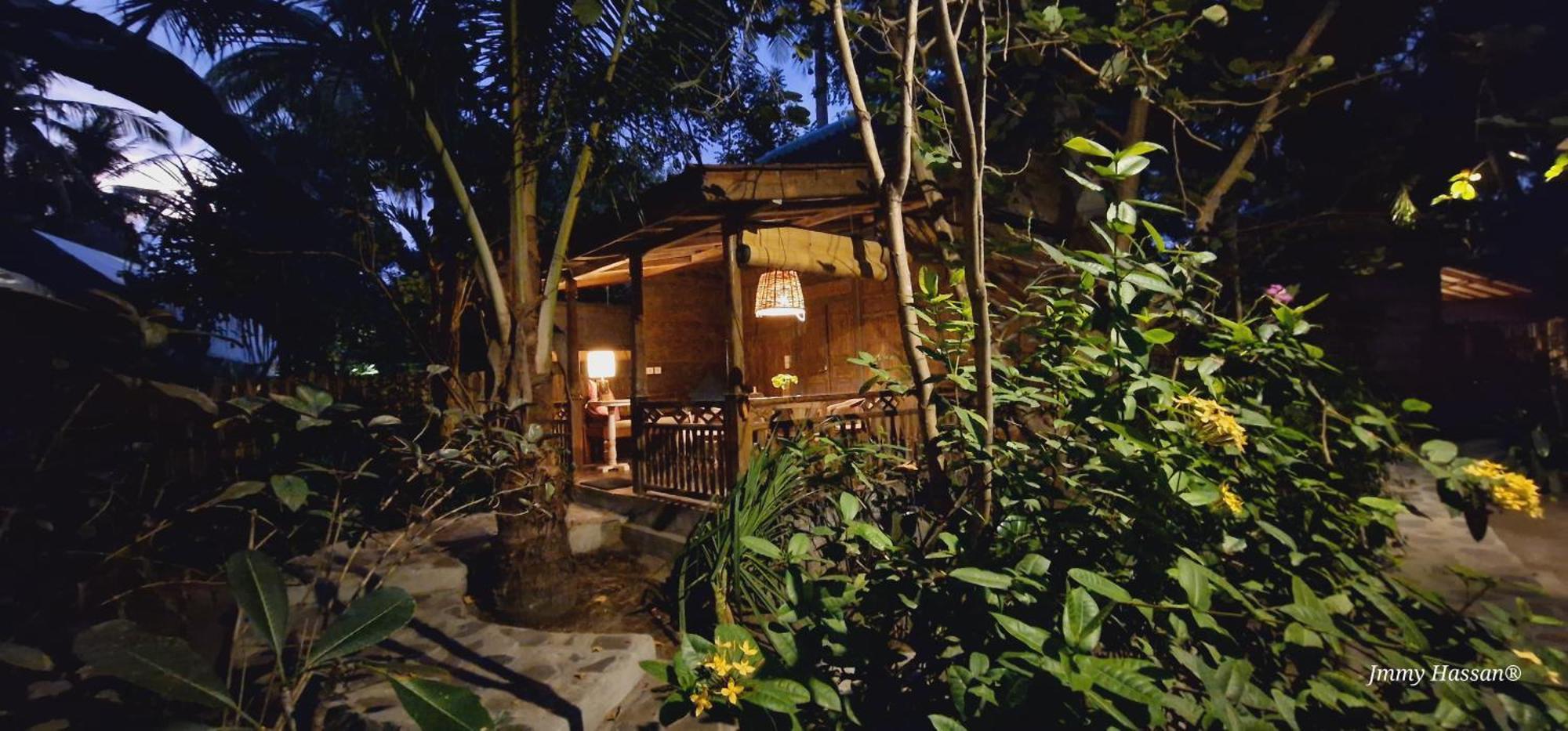 Villas Light House - Eco-Traditional Joglo Gili Trawangan Luaran gambar