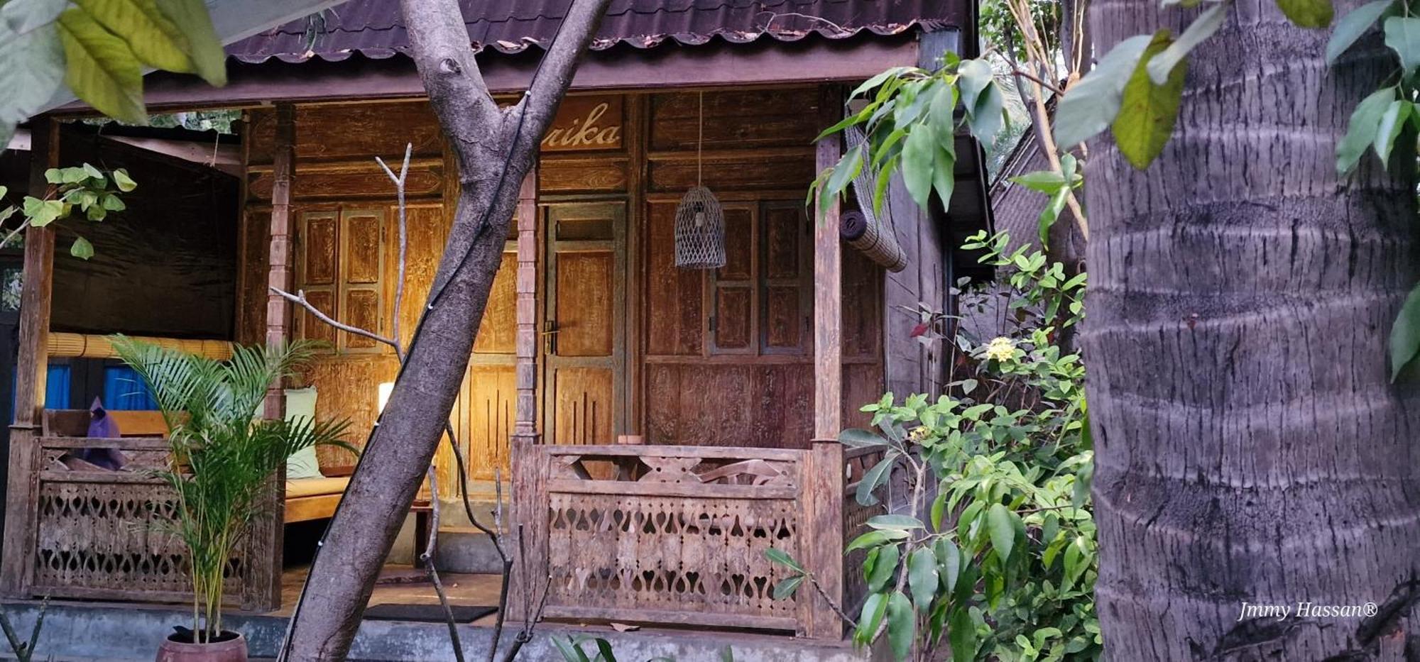 Villas Light House - Eco-Traditional Joglo Gili Trawangan Luaran gambar