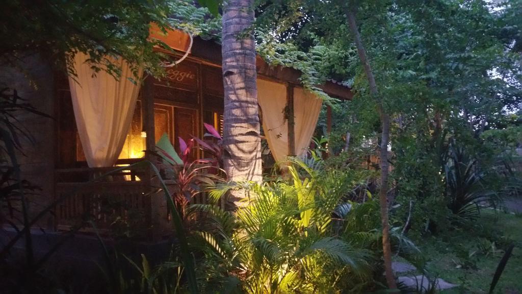 Villas Light House - Eco-Traditional Joglo Gili Trawangan Luaran gambar